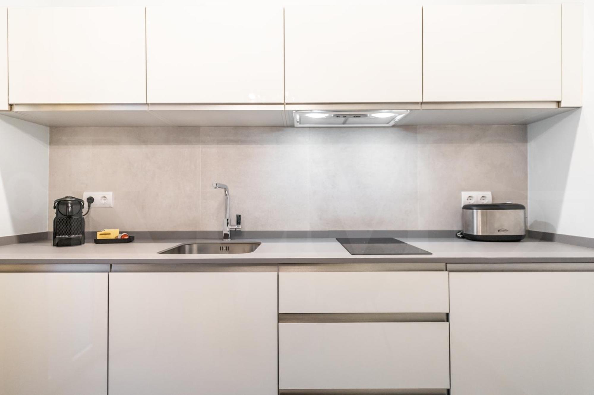 Intimate Studio In The Heart Of Malaga By Rems Bagian luar foto